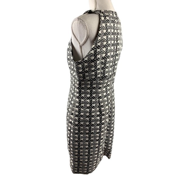 Just Taylor Sleeveless Halter Shift Dress Size 10 - Picture 4 of 8